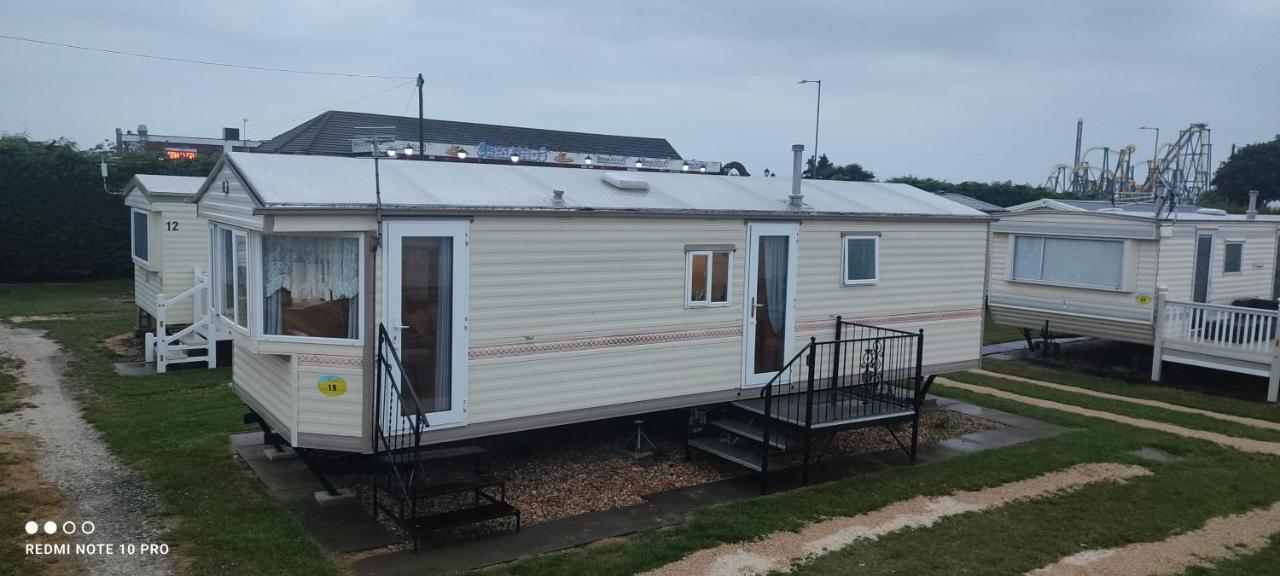 Beachside, Family-Friendly, Wifi, 6 Berth Caravan 19 In Инголдмелс Екстериор снимка