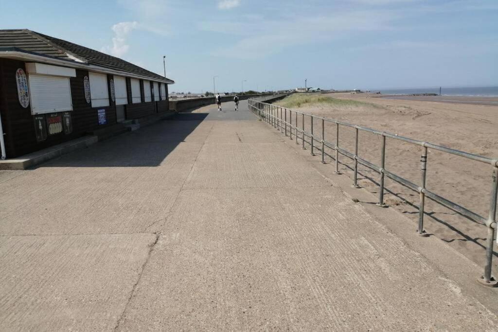 Beachside, Family-Friendly, Wifi, 6 Berth Caravan 19 In Инголдмелс Екстериор снимка